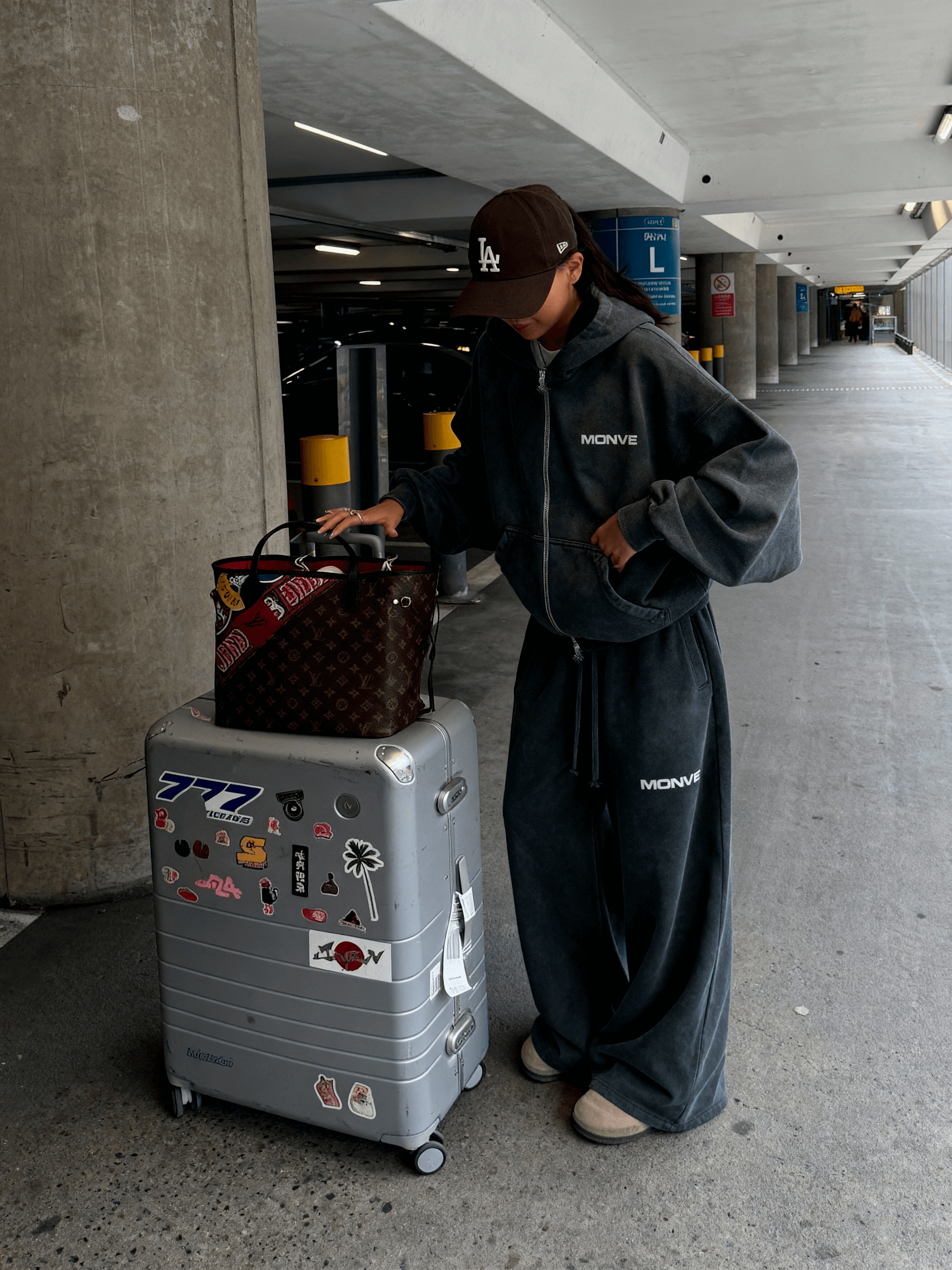 Essential Tracksuit Jogger